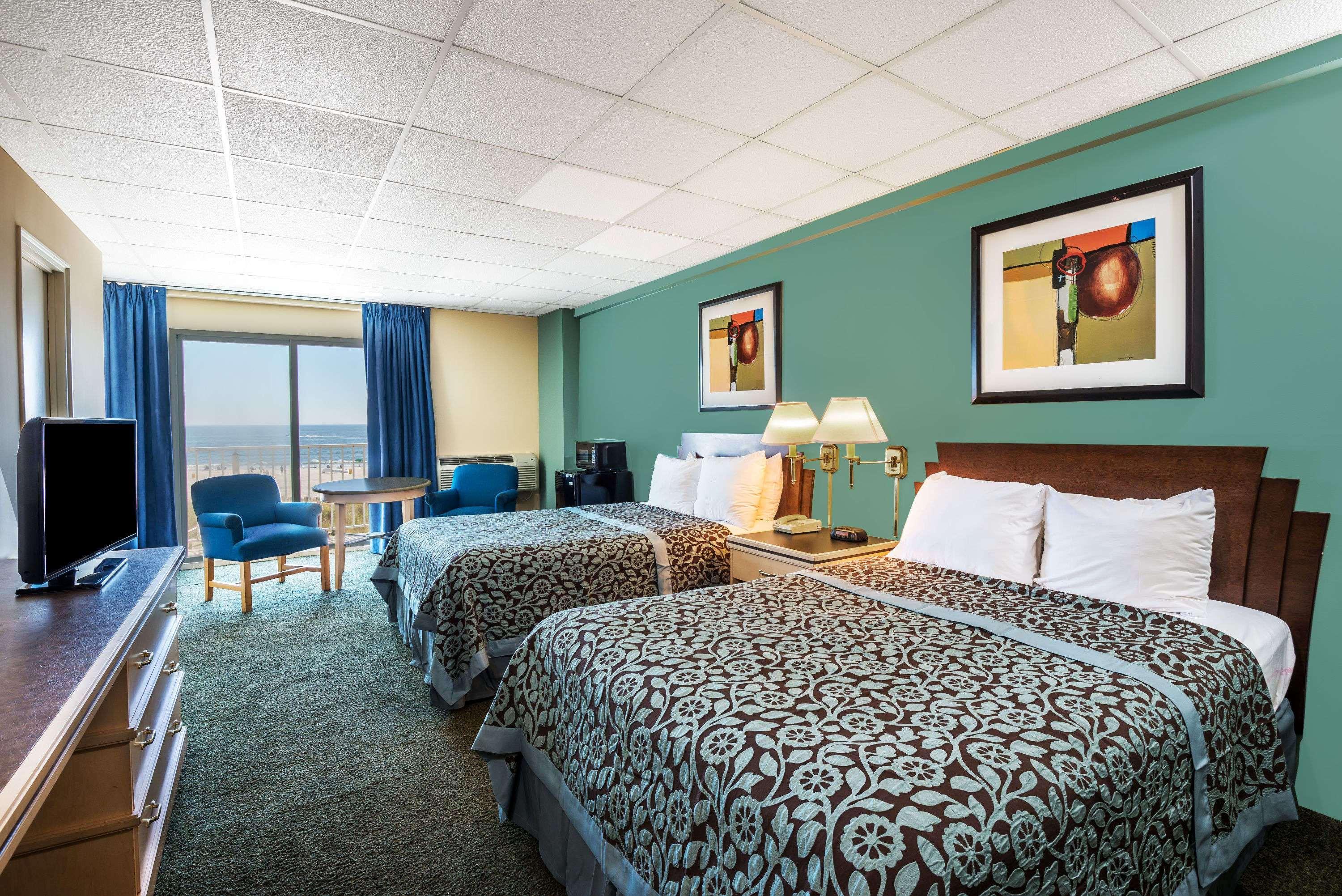 Days Inn By Wyndham Atlantic City Oceanfront-Boardwalk Exterior photo
